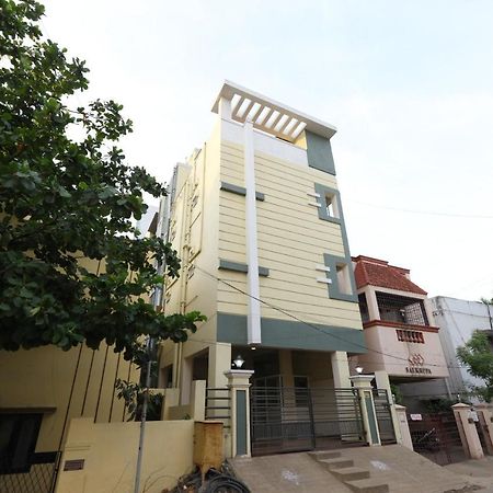 ホテル Oyo 14934 Kalyani Grand チェンナイ エクステリア 写真