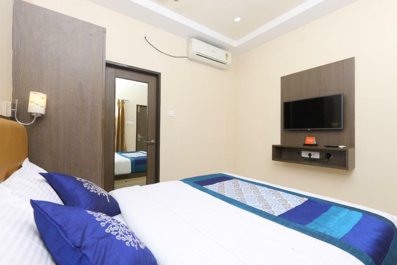 ホテル Oyo 14934 Kalyani Grand チェンナイ エクステリア 写真